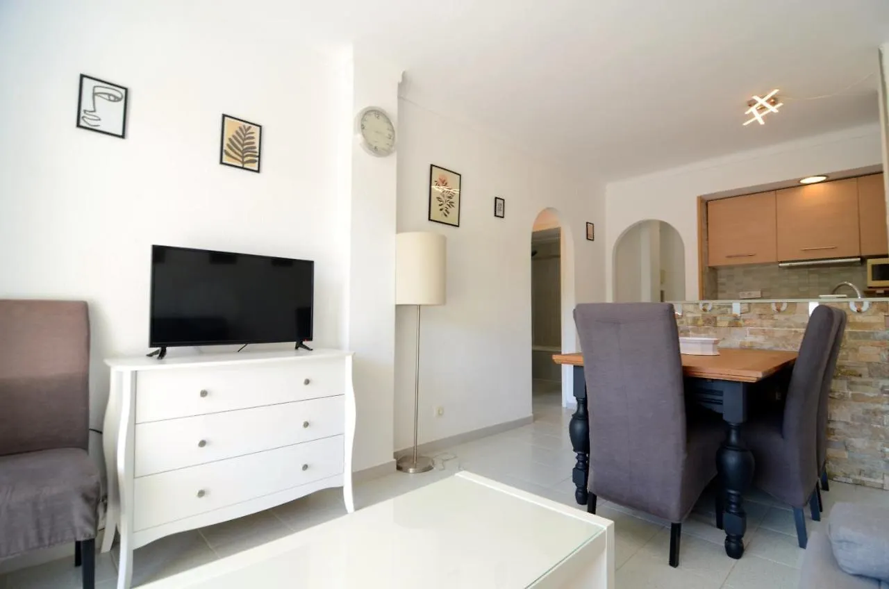 Magda Park J 2 B Apartment L'Escala